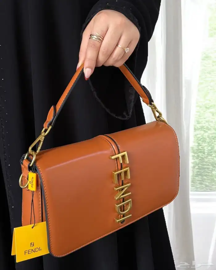 شنط ماركه تجزائة فقط هذا العرض 40