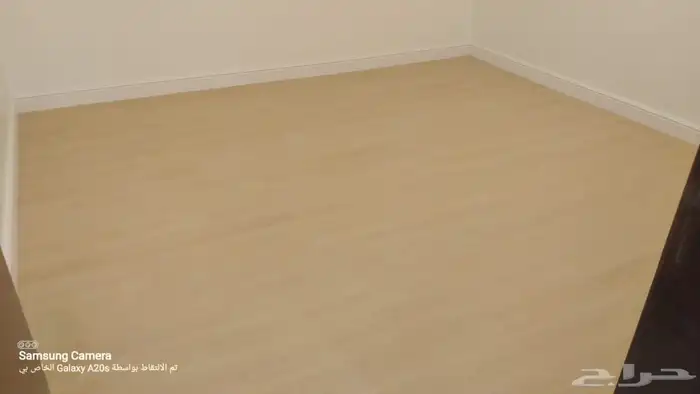 باركيه SPC مقاوم للماء عليه ضمان 10سنوات 23