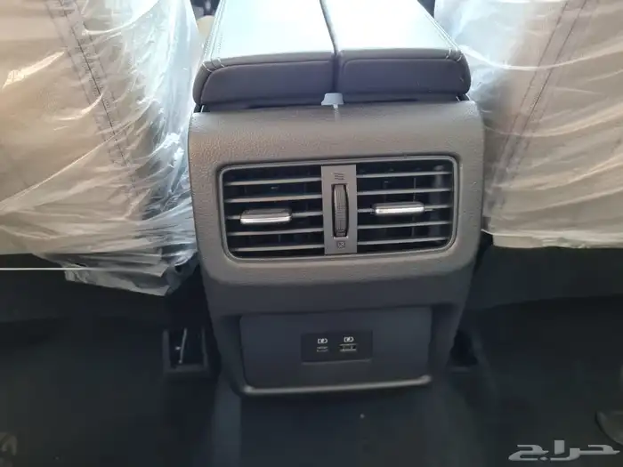 نيسان اكس تريل نص فل 7 مقاعد 8