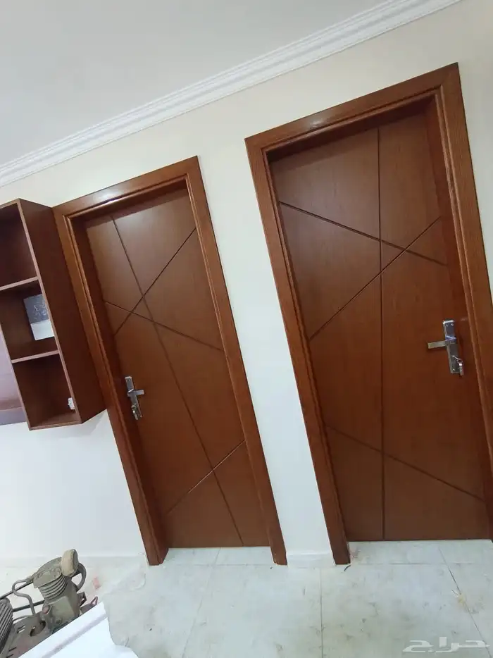 معلم متخصص في دهان الأبواب وغرف النوم بمكه 1