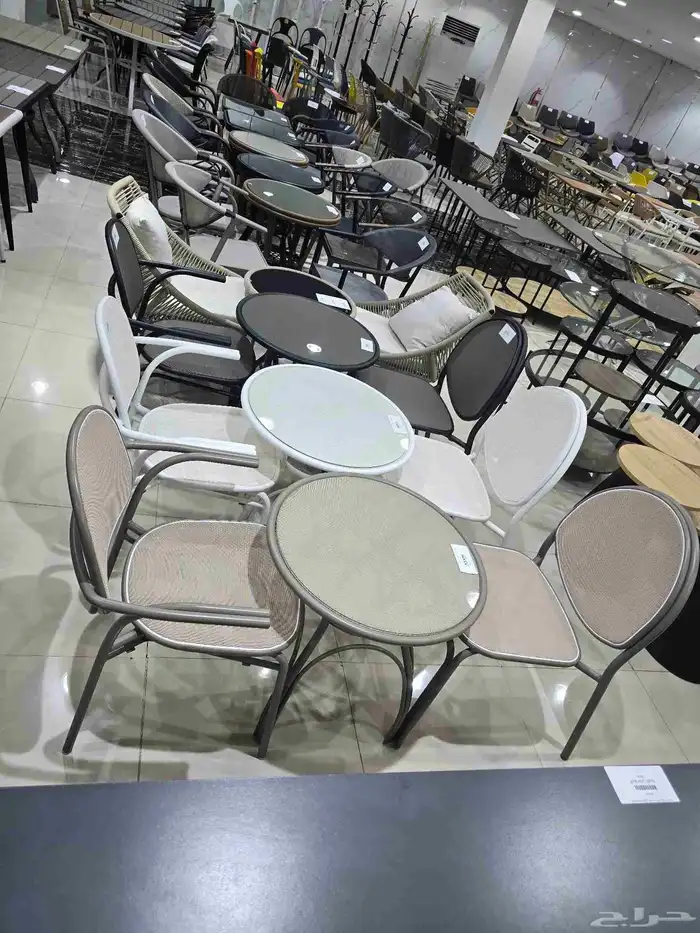 طاولات وكراسي كافيهات خارجية 2