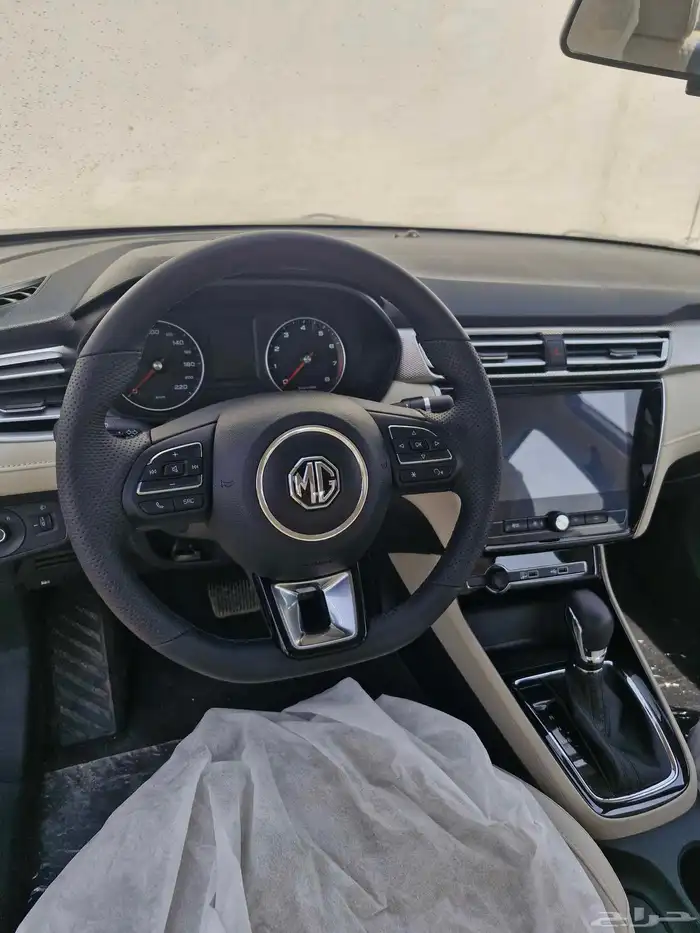 استندر MG 5 10