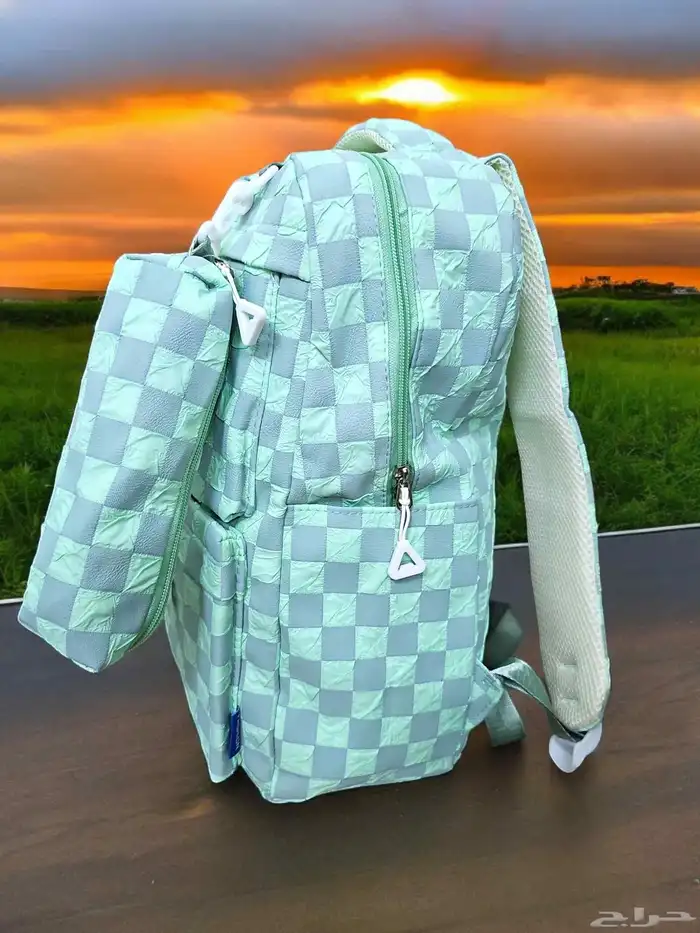 تصفية على شنط مدرسيه ( 15 ريال للحبة ) 5