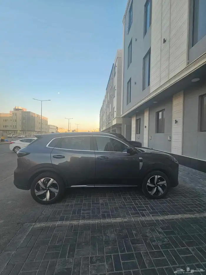 شانجان يوني اس 2025 7