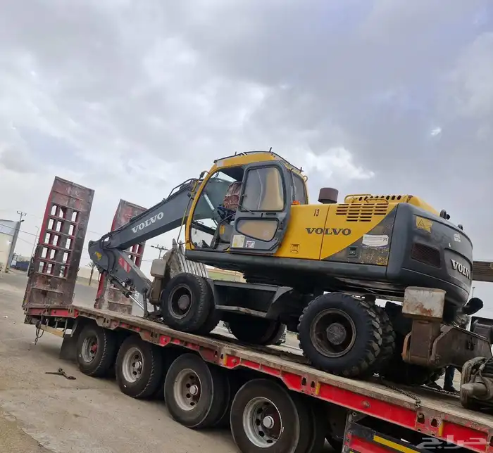 بوكلين للبيع مقاس 170 انوع فولفو موديل 2002 0