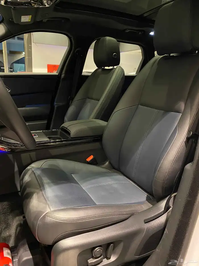 Range Rover Velar 2024 8