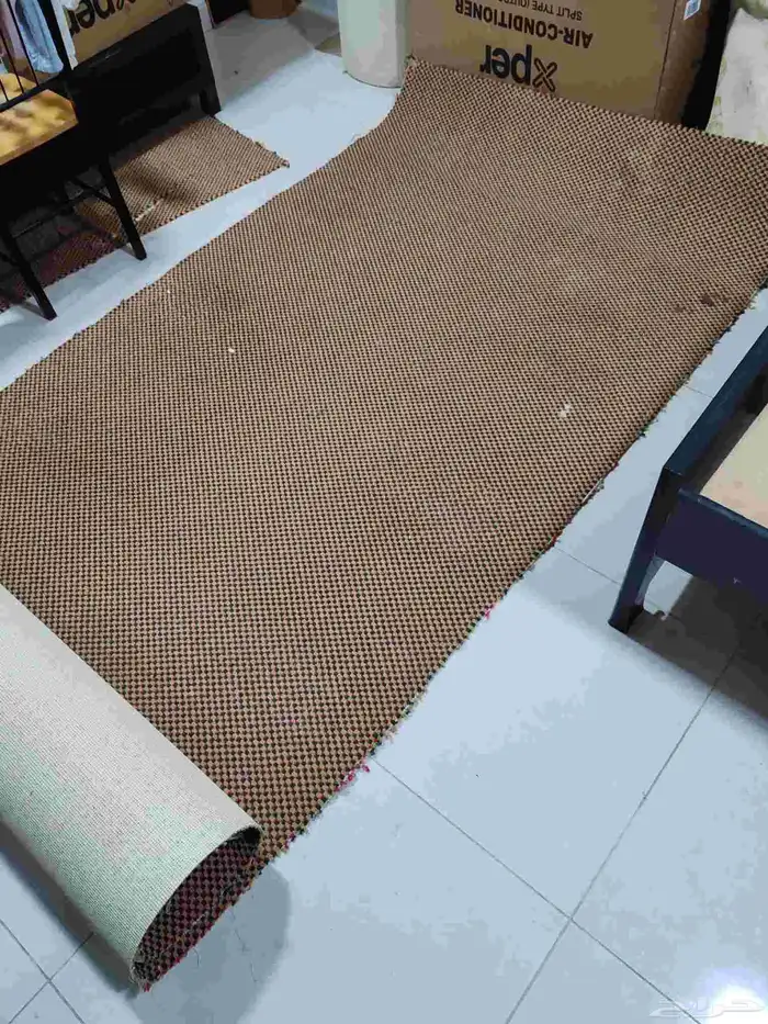 مجموعة سجاد مستعمل كما فى الصورة 3