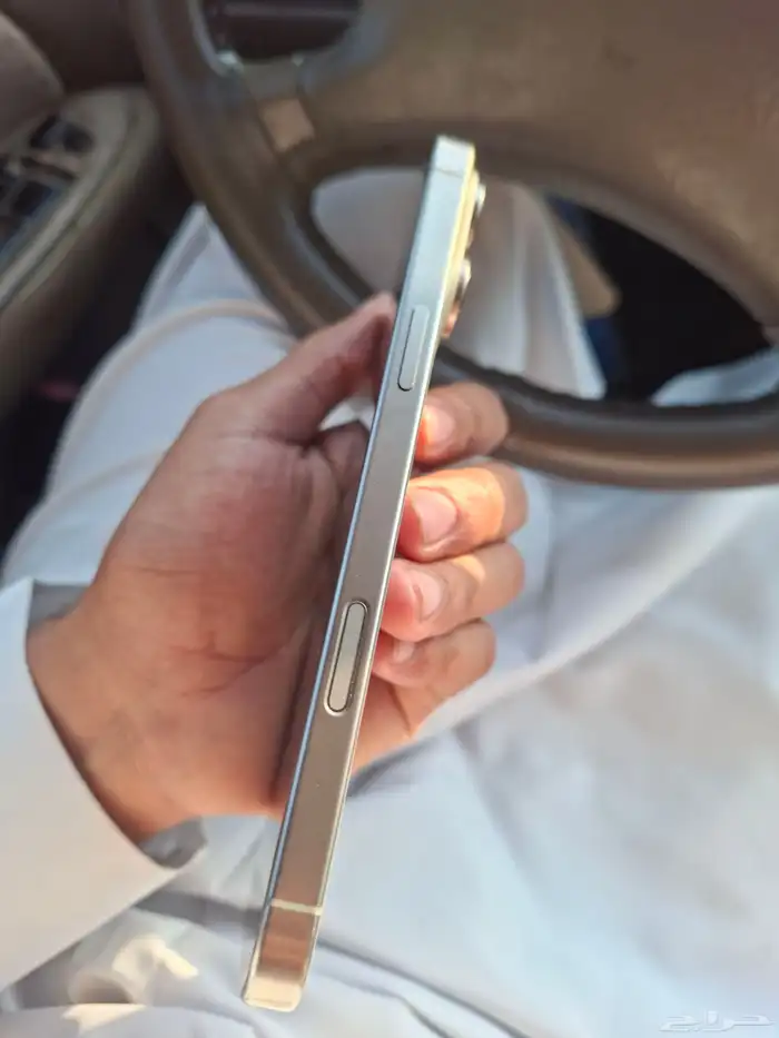 ايفون 16 pro max 512g 3