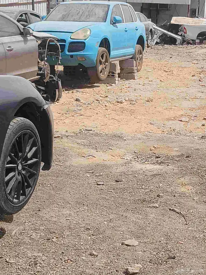 يوجدلديناجميع قطع غيار الاودي والبروش موديلات مختلفه 4