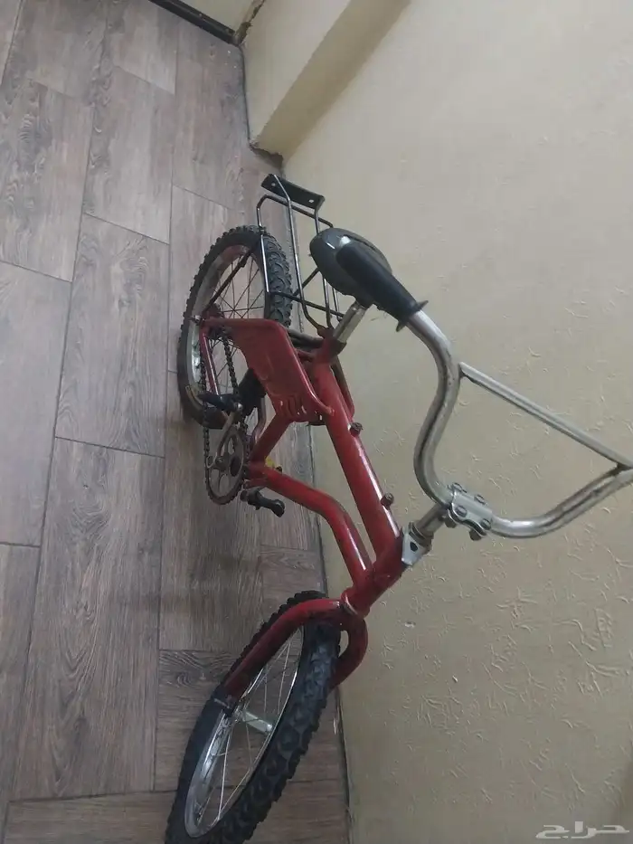 ثلاثه سياكل 140ريال نظاف مقاس 16 ومقاس 12 ومقاس 14 0