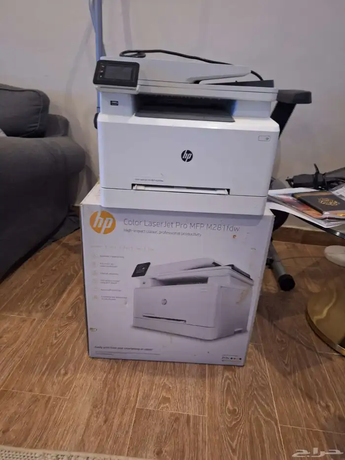 طابعة Hp ليرز ملون جديد بالكرتون للبيع 2