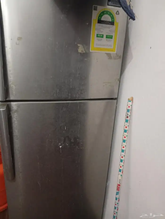 موجود تلاجه لبيع عايزه كمبلوسر تلاجه كويس 0