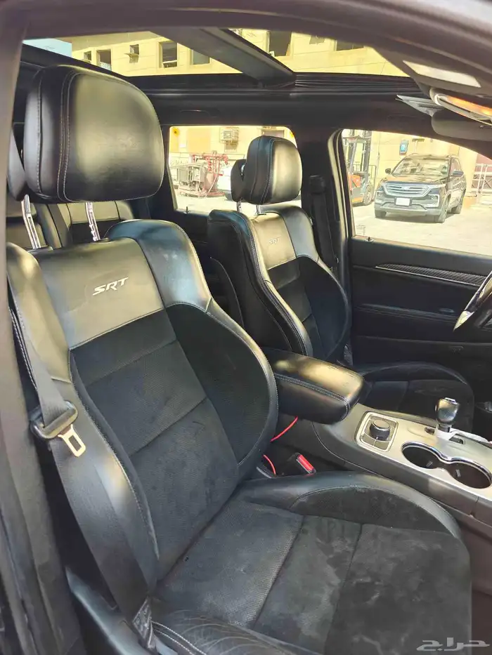 Jeep Grand Cherokee SRT 6.4 2014 11