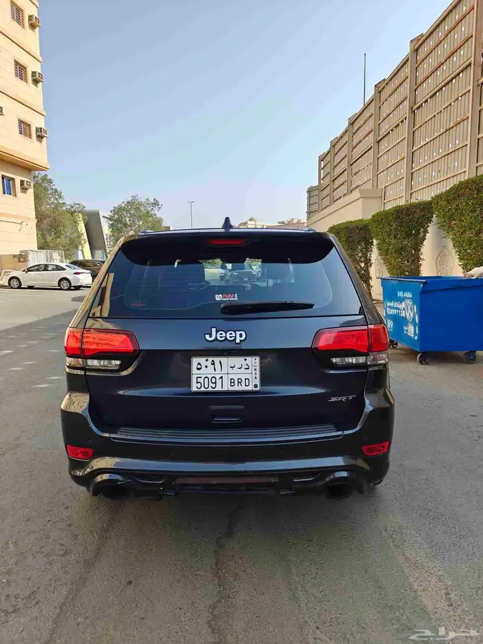 Jeep Grand Cherokee SRT 6.4 2014 1
