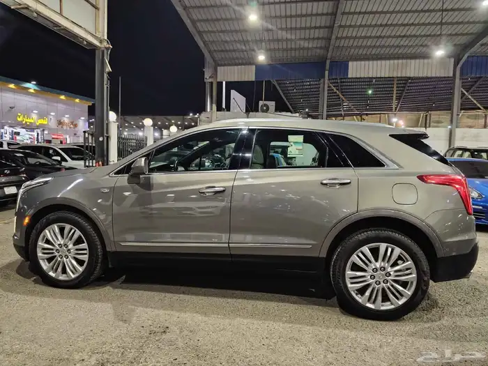 كاديلاك XT5 2019 مخزن 3