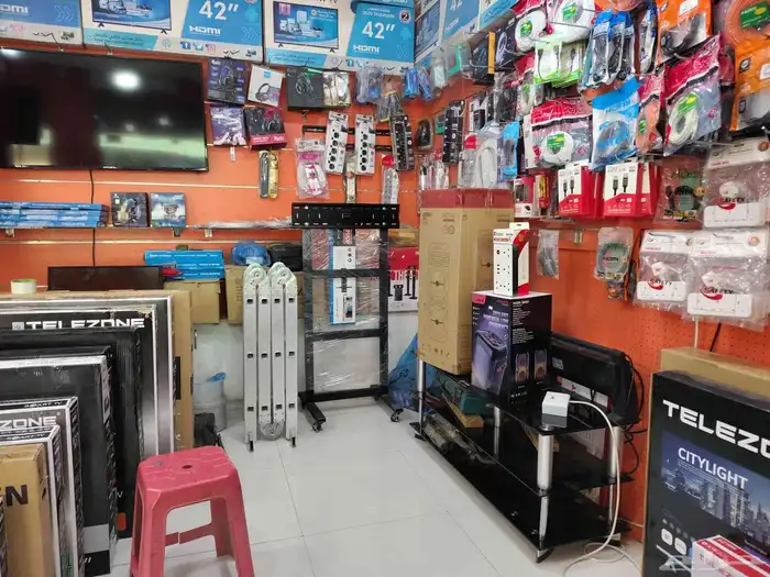 satellite dish receiver and camera installation 7