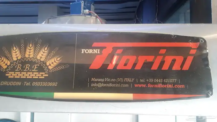 معدات مطاعم مخابز حلويات افران ثلاجات 0