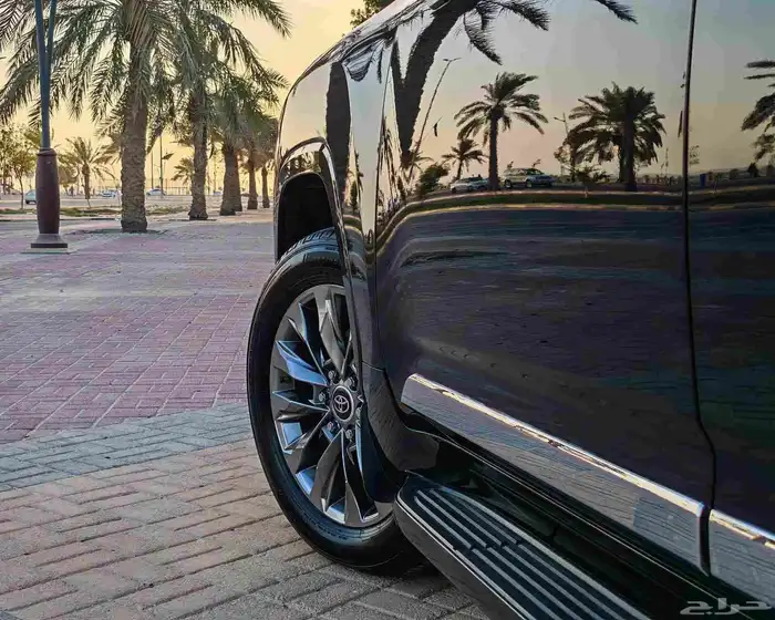 تويوتا لاندكروزر أسود موديل 2024 GXRL4 فل كامل 2