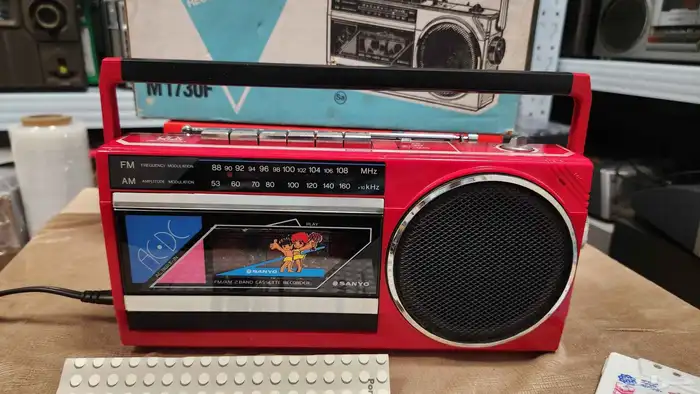 مسجل سانيو ابو بنتين جديد بكرتون 0