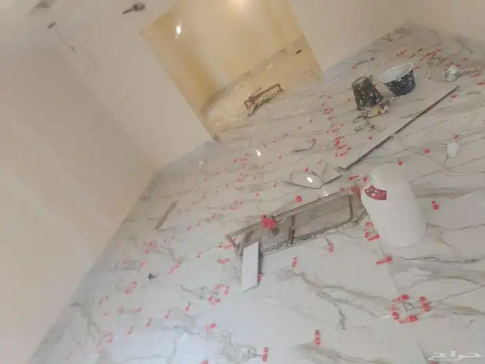 معلم بلاط متواجد في جده 0