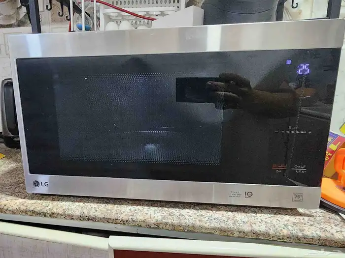 ميكروويف LG حاله ممتازه 1