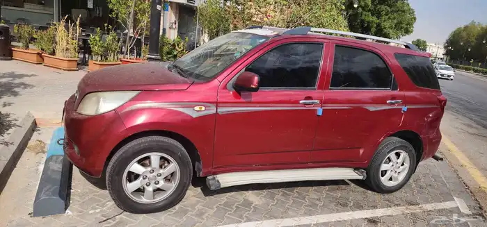 ديهاتسو تريوس موديل 2010 للبيع مكينة وقير علي الشرط 0