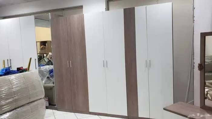 خزانة ملابس من هوم بوكس ستة باب مع تسريحه 2