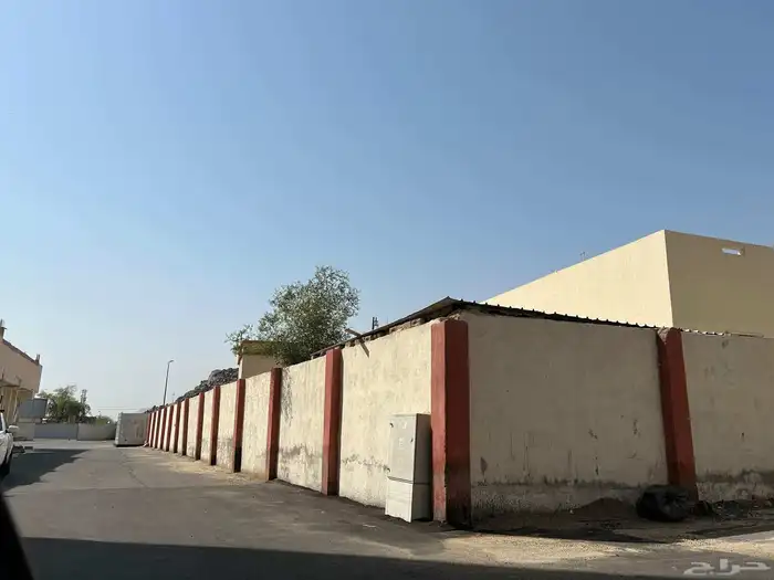 ارض تجارية للبيع 2