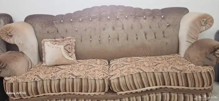 كنب للبيع 300 ريال فقط 0