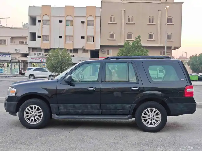 للبيع اكسبدشن 2013 11