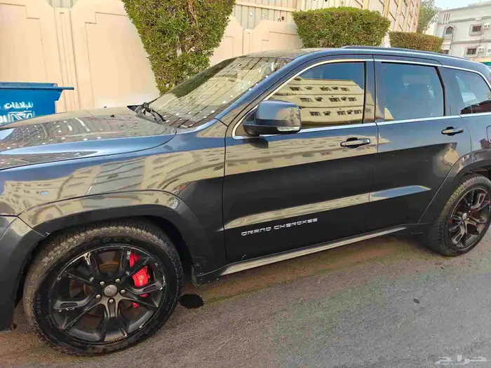 Jeep Grand Cherokee SRT 6.4 2014 9