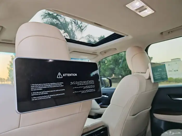 تويوتا لاندكروزر أسود موديل 2024 GXRL4 فل كامل 28