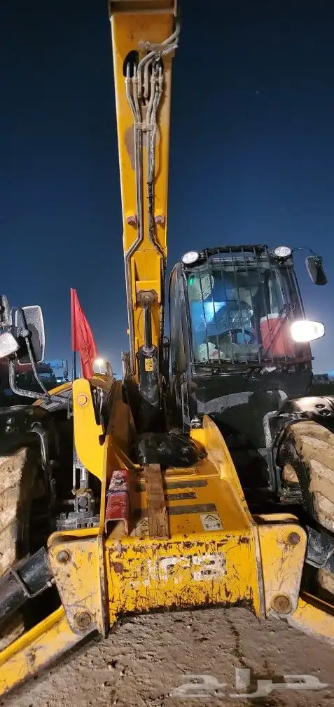 رافعات للايجار جي سي بي ببكات كرينات سطحات ونش سيزر لفد 0