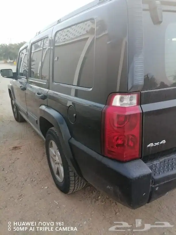 جيب شروكي كومندر موديل 2008 1