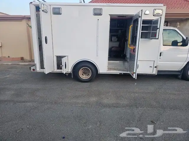 فورد إسعاف بحالة جيدة 14