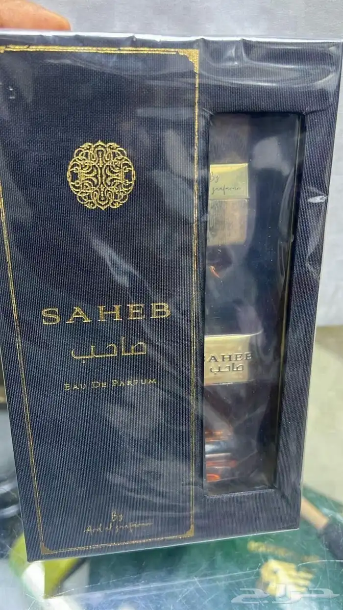عطورت ومكياج واكسسورات وشنط وملابس 6