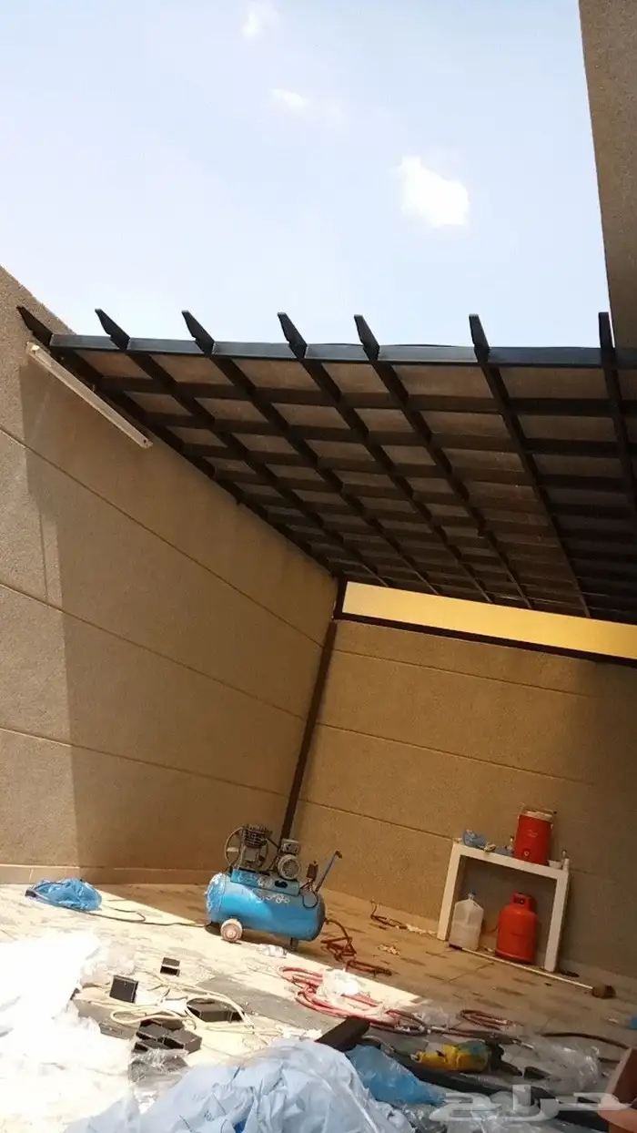 حداد سندويش بنل مشاريع استثماريه ومقاول مضلات وسواتر 6