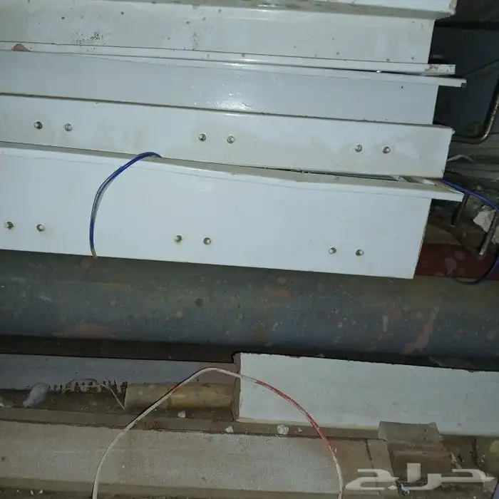 جالون وقود طبلون كهرب وقاطع وفاصل ونش عصا طن ومص اسقف ديكور 12