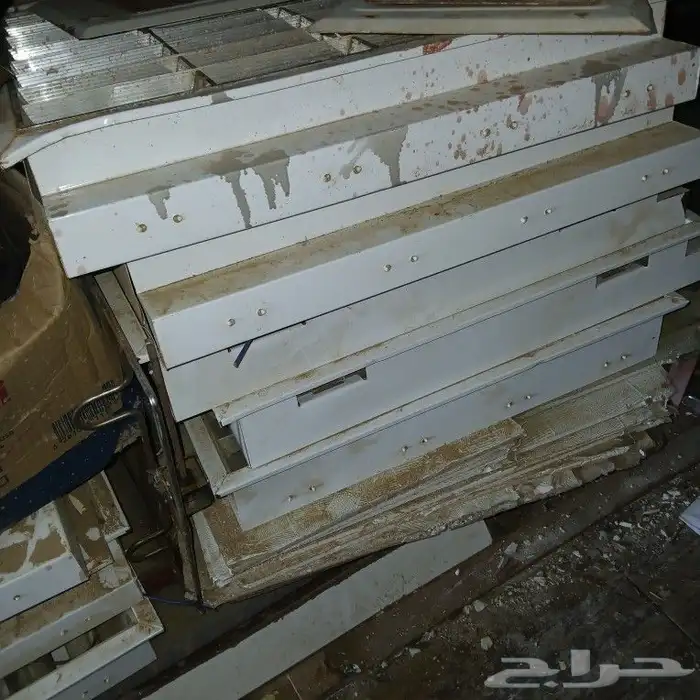 جالون وقود طبلون كهرب وقاطع وفاصل ونش عصا طن ومص اسقف ديكور 10