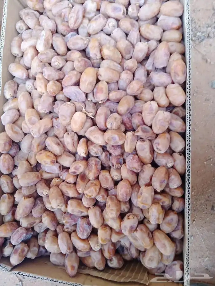 السلام عليكم يوجد  اخلاص الكميه 3000كرتون اسعر  4.25 ال 0