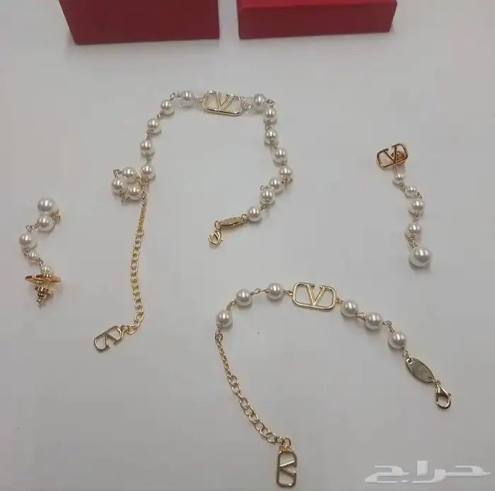 اطقم فالنتينو اصلية ... VALENTINO 0