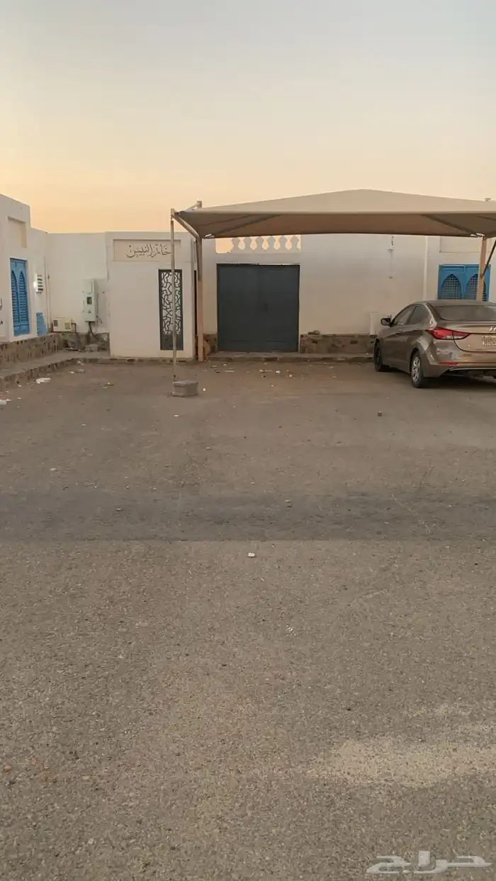 مظلات سيارات 0