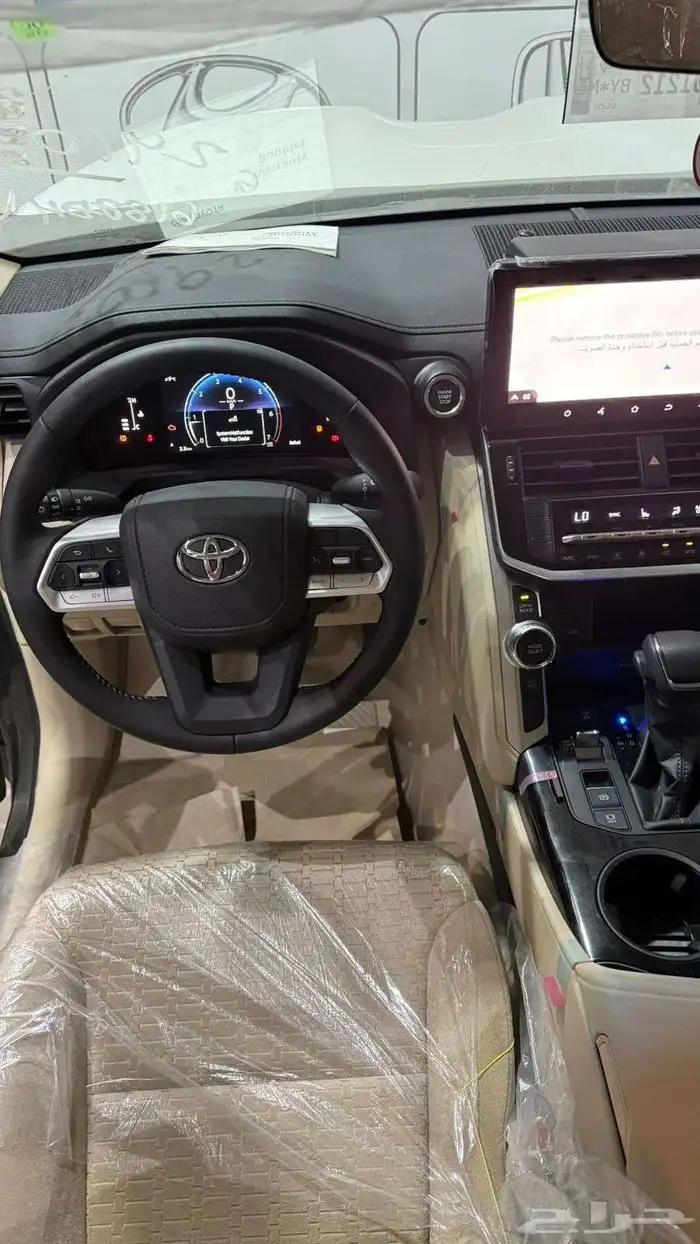 لاندكروزر GXR L2 2025 4