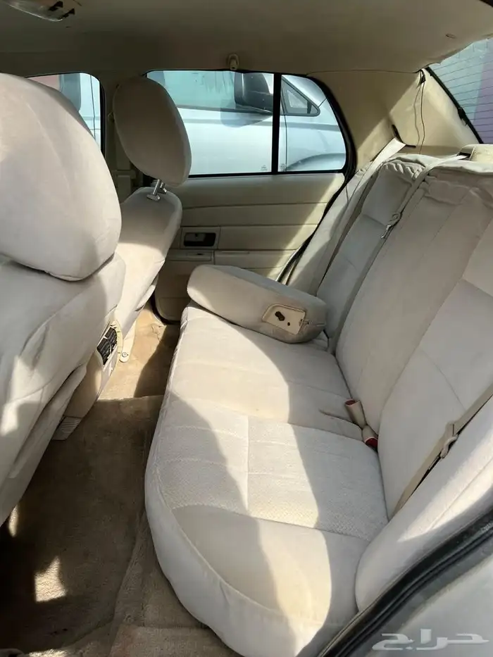 كراون فكتوريا بوليسي 2011 2