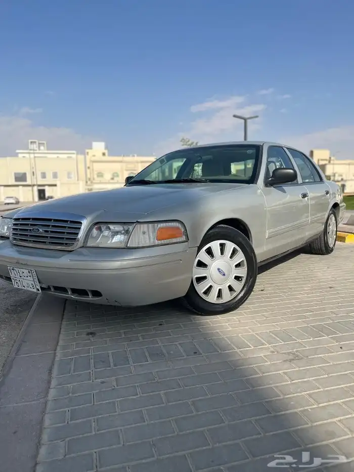 كراون فكتوريا بوليسي 2011 5