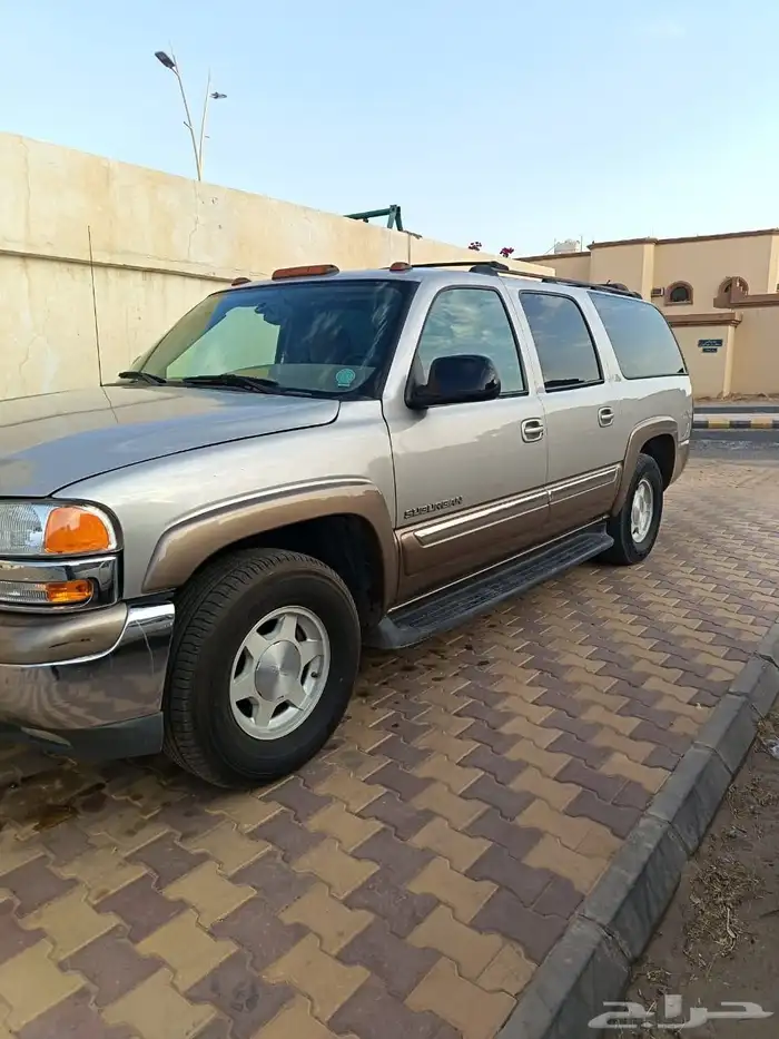 للبيع جمس موديل 2004 البدي بلد الماكينه مغير نفس الموديل بدو 8