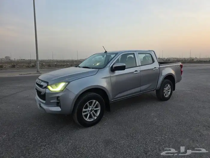 ايسوزو بكب غمارتين 2021فل 0