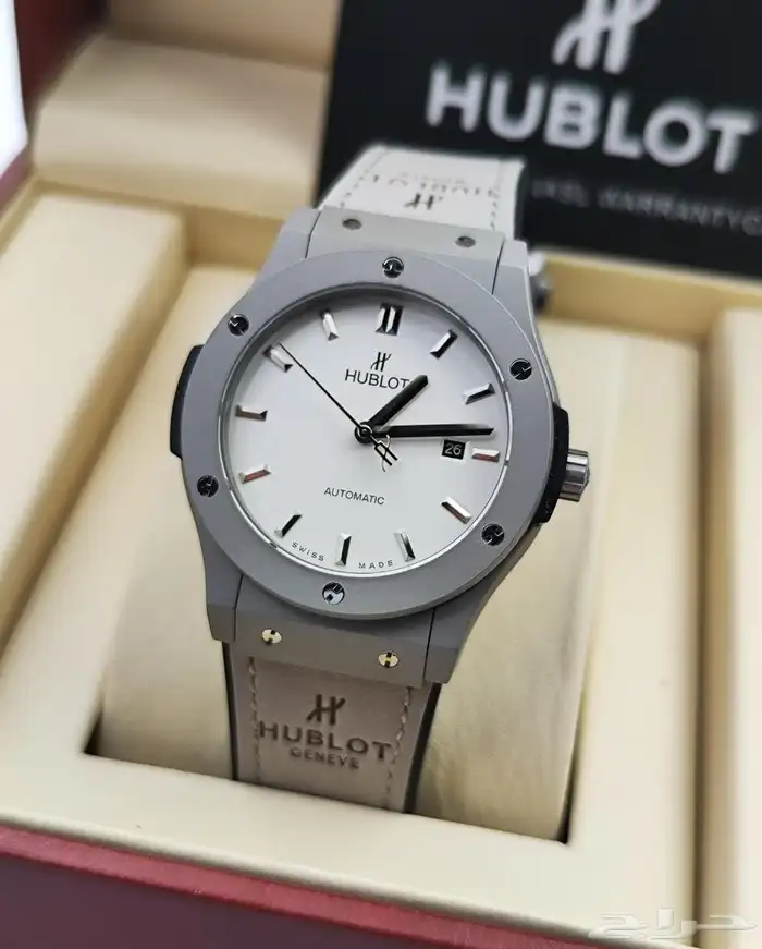 ساعات هوبلوت HUBLOT اوتوماتيكية سويسرية ماستر كواليت 16