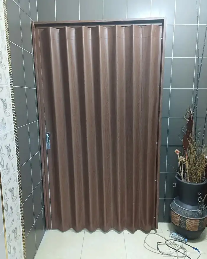 ابواب سحب سحاب سحابة جلد وبلاستيك 7