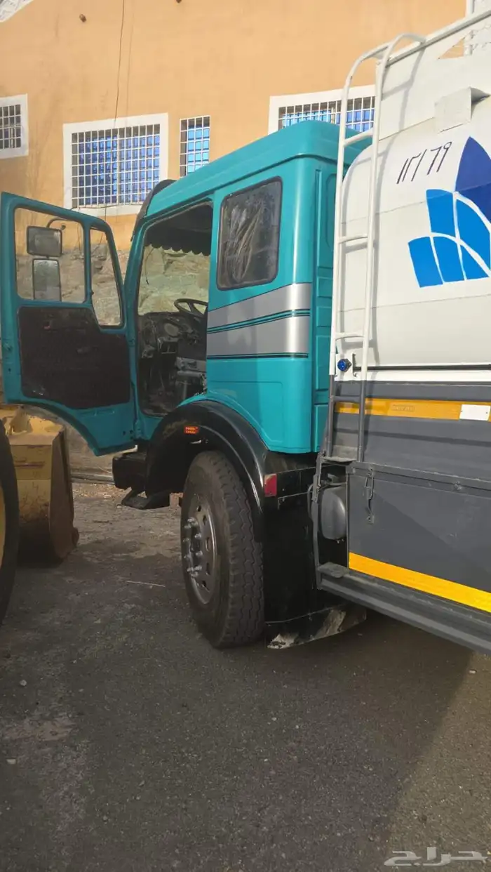 وايت البي جفالي تم البيع 0